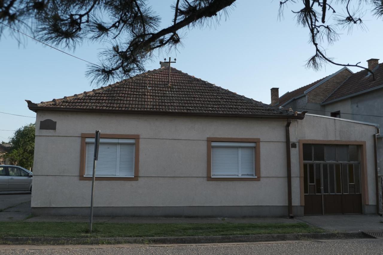 Nikodijevic Apartment Vrsac Ngoại thất bức ảnh