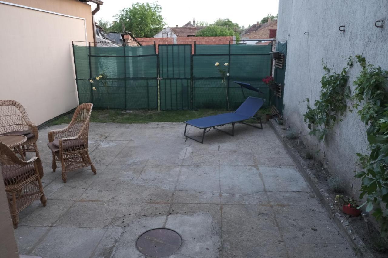 Nikodijevic Apartment Vrsac Ngoại thất bức ảnh
