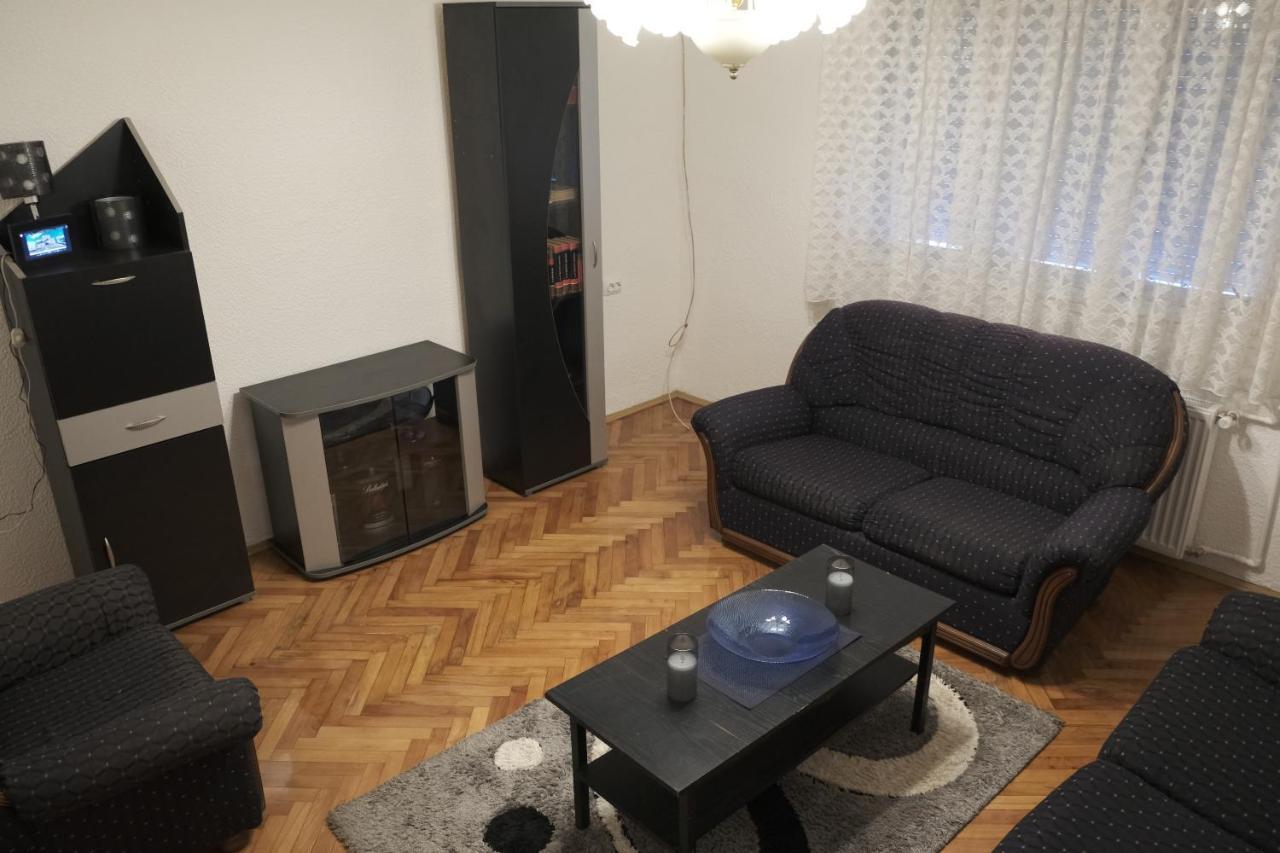 Nikodijevic Apartment Vrsac Ngoại thất bức ảnh