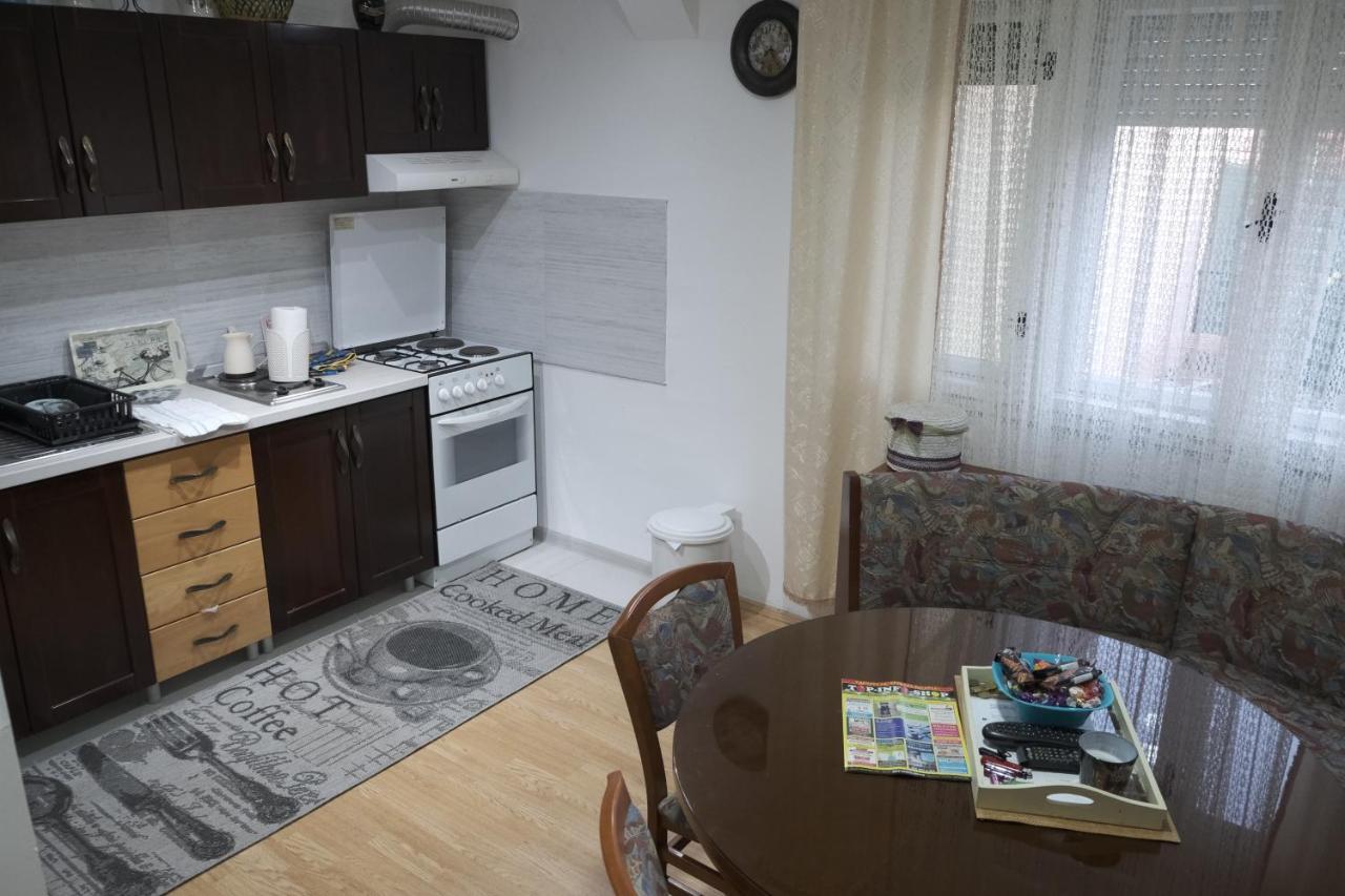 Nikodijevic Apartment Vrsac Ngoại thất bức ảnh
